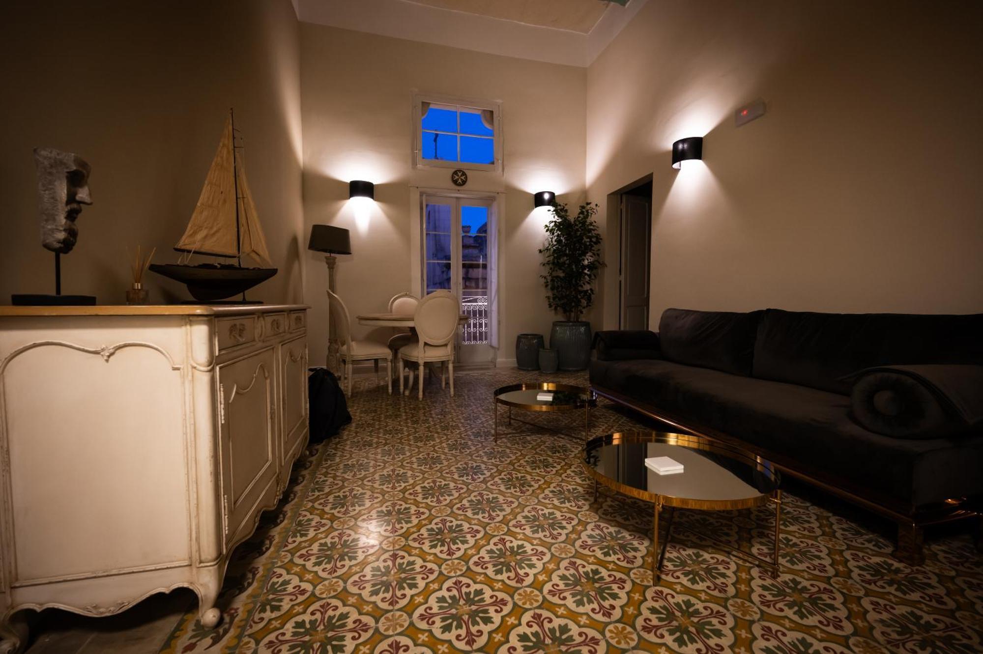 Grand Arcanum Apartment 2 - Comfortable And Elegant Senglea Exteriör bild